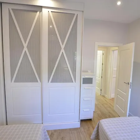 Maravillosa Privada Con Piscina Y Gran Jardin * Velilla-Taramay